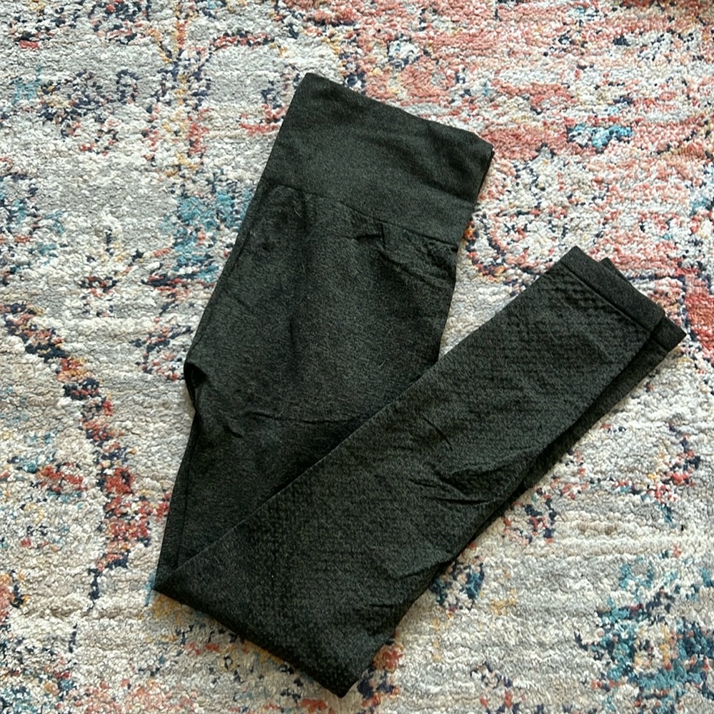 Small Gymshark leggings